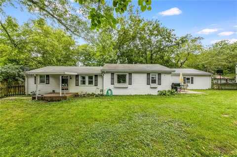 12111 County Fair Circle, Excelsior Springs, MO 64024