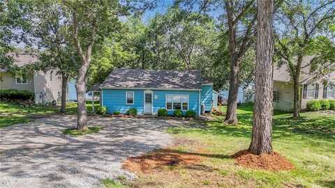 254 Rose Marie Drive, Linn Valley, KS 66040