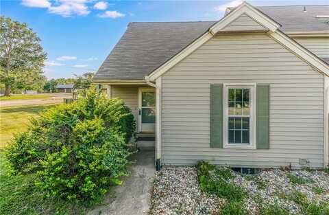 5401 84th Court, Kansas City, MO 64154