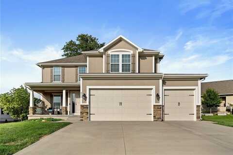 813 SE Oriole Court, Blue Springs, MO 64014