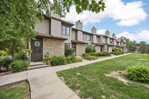 1201 Cambria Ct, IowaCity, IA 52246