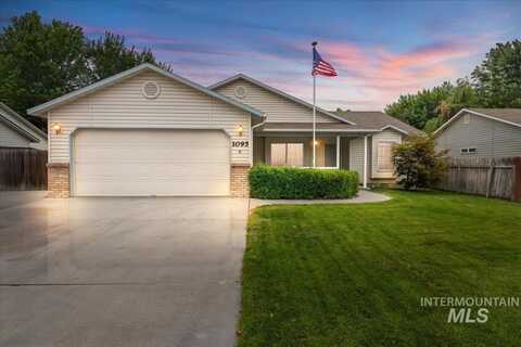 1095 Manchester Ct, Middleton, ID 83644