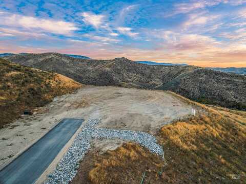 6782 N High Valley Way, Boise, ID 83714