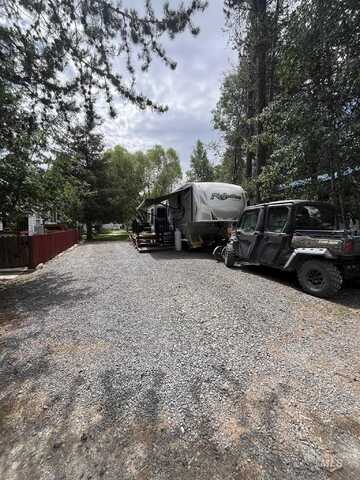 514 E19 Sawyer St, Cascade, ID 83611