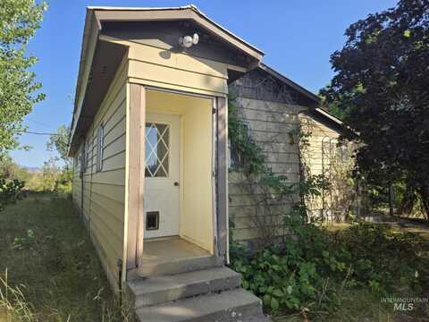 2230 Kilborn Ln, Mesa, ID 83612