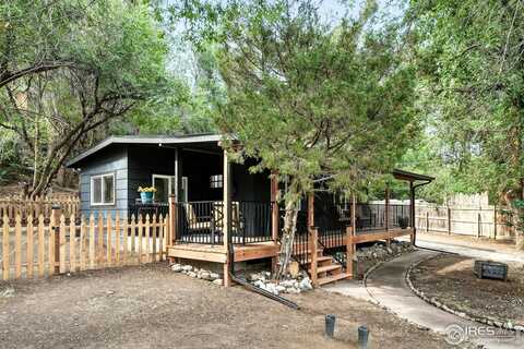 10031 Hummingbird Ln, Loveland, CO 80538