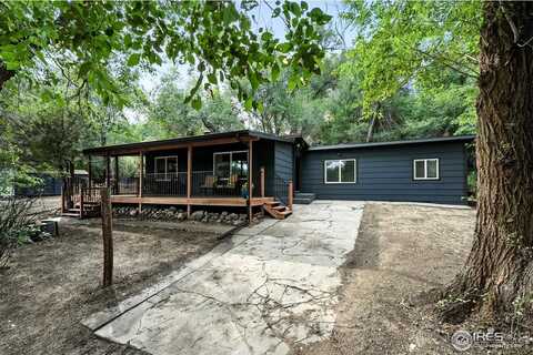 10031 Hummingbird Ln, Loveland, CO 80538