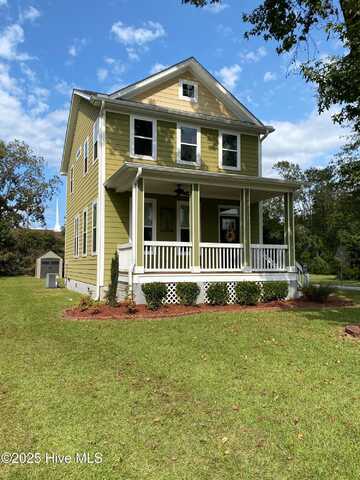 151 Poplar Street, Jacksonville, NC 28540