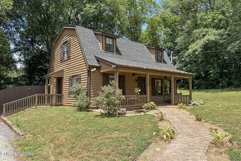 2928 Bluegrass Lane, Strawberry Plains, TN 37871