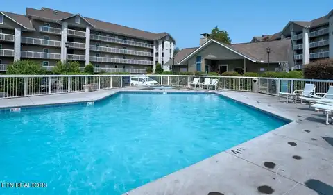 205 Ogle Drive, Pigeon Forge, TN 37863