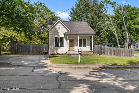 13 Douglas Street, Athens, TN 37303