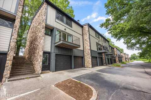 1980 Cherokee Bluff Drive, Knoxville, TN 37920