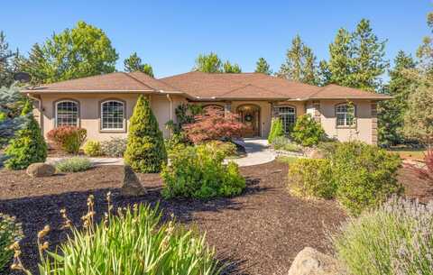 6246 Sanderling Road, Klamath Falls, OR 97601