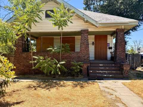 219 Katherine Street, Hanford, CA 93230