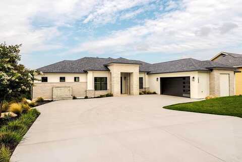 2089 Summit Crest Dr, Kerrville, TX 78028