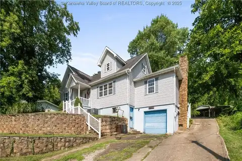 2441 3rd Avenue, Nitro, WV 25143