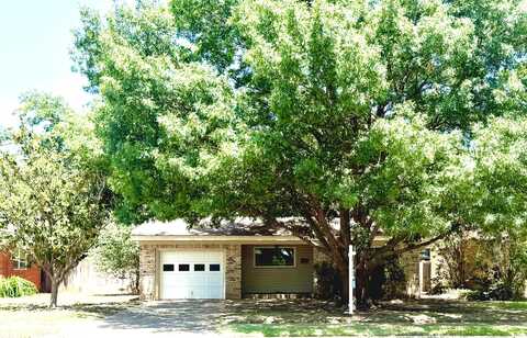 2820 53rd Street, Lubbock, TX 79413