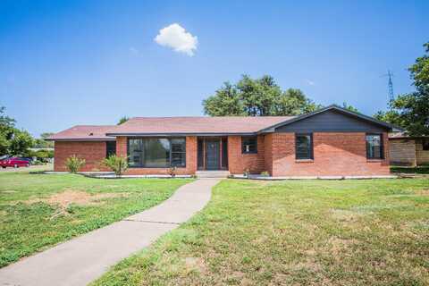 1001 S Broadway Street, Plainview, TX 79072