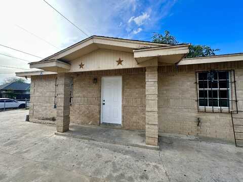 3703 Flores Ave, Laredo, TX 78041