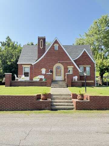 111 House Avenue, Manchester, KY 40962