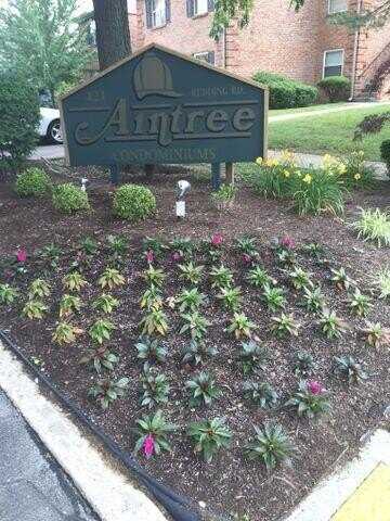 421 Redding Road, Lexington, KY 40517