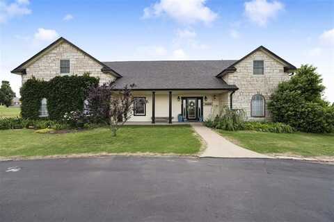 6935 NE Watts Road, Elgin, OK 73583