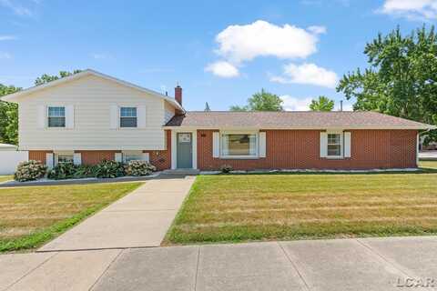 721 Riverside, Adrian, MI 49221