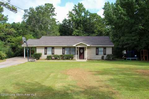 1845 Mayfair Lane, Alexander City, AL 35010