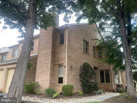 12 TREATY DR, WAYNE, PA 19087