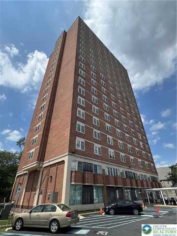 1440 W Walnut Street, Allentown, PA 18102