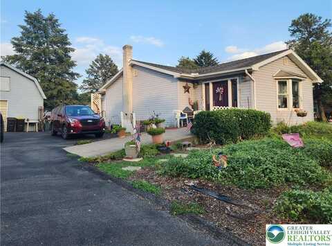 488 Daniels Road, Nazareth, PA 18064