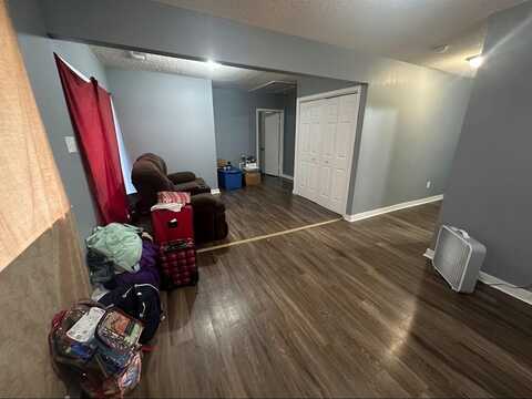 1852 SWIFT, Memphis, TN 38109
