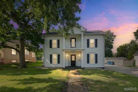 105 W Clay Street, Troy, IL 62294