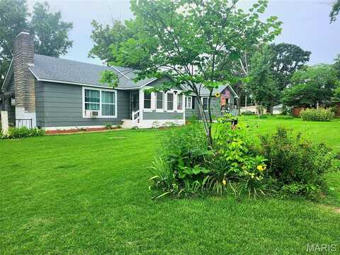 438 Eisenhower Street, Rolla, MO 65401