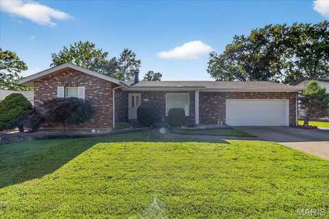 5709 Chatport Road, Saint Louis, MO 63129