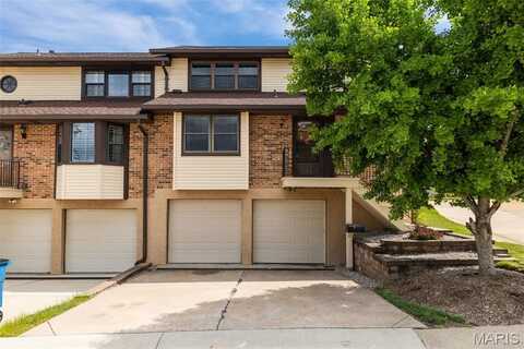 1300 Snapdragon Court, Saint Louis, MO 63146