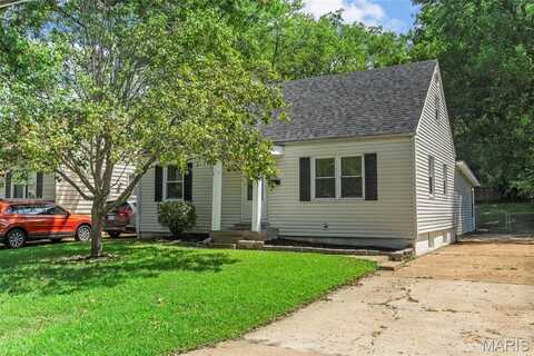 3724 Gordon Avenue, Saint John, MO 63114