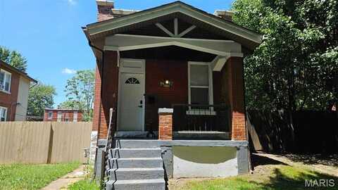 5209 S Broadway, Saint Louis, MO 63111