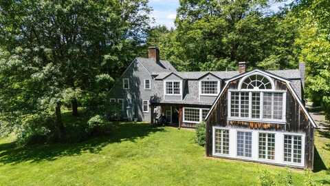 23 Brook Road, Rockingham, VT 05154