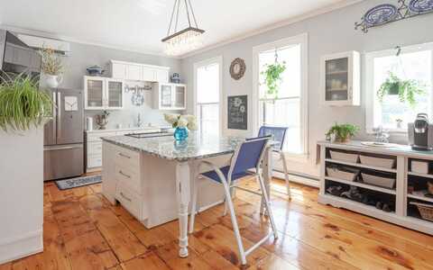 40 Main Street, Walpole, NH 03608