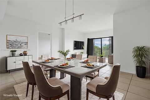 9340 Fontainebleau Blvd, Miami, FL 33172