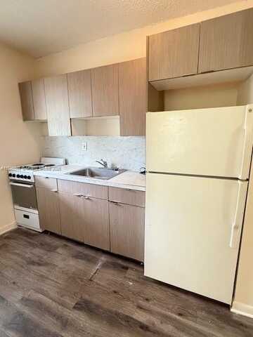 3698 William Ave, Miami, FL 33133