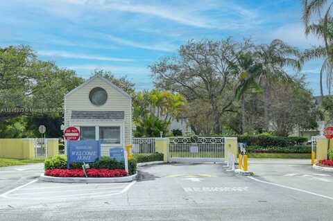 3453 NW 44th St, Oakland Park, FL 33309