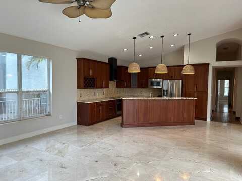 18580 SW 44th St, Miramar, FL 33029