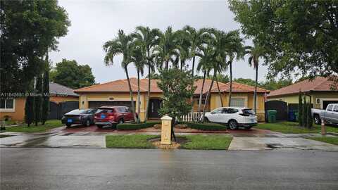 16569 NW 91st Ct, Miami Lakes, FL 33018