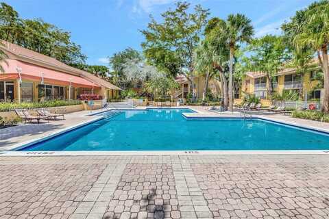 937 Coral Club Dr, Coral Springs, FL 33071