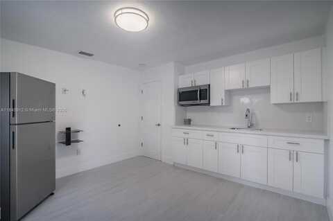 595 NW 139th Ter, North Miami, FL 33168