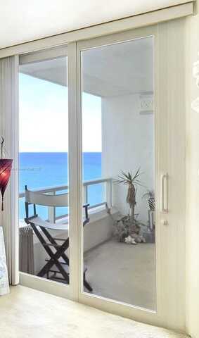 5005 Collins Ave, Miami Beach, FL 33140