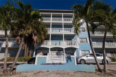 3501 Jackson St, Hollywood, FL 33021
