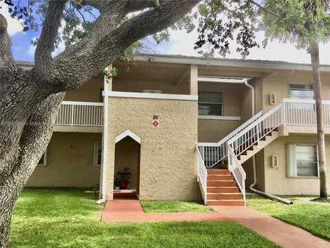 9927 Twin Lakes Dr, Coral Springs, FL 33071
